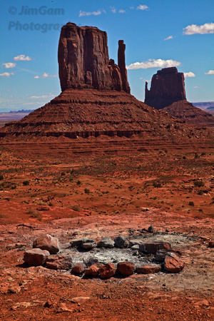 Arizona, "Monument Valley", desert, Mittens, "red rock"